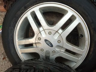 Llantas Ford Focus