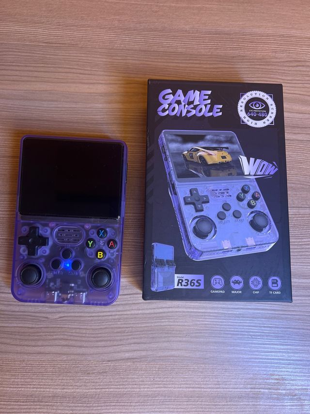 Console R36S - 256 giochi