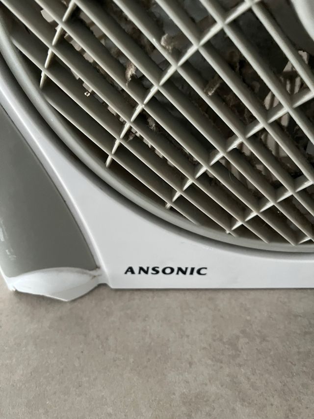 Ventilador ANSONIC - Gris y Blanco