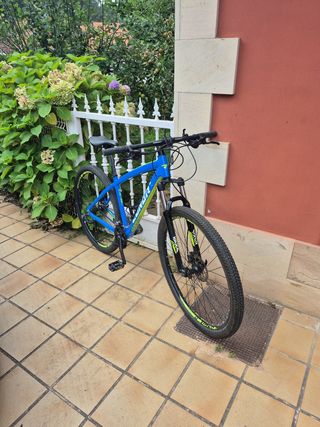 Bicicleta montaña Conor (EN CANTABRIA)