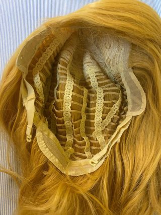 Peluca coleta larga rubia