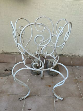 2 jardineras metálicas vintage y una individual