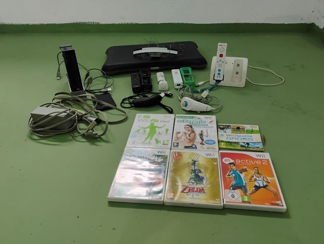 Wii + juegos y accesorios