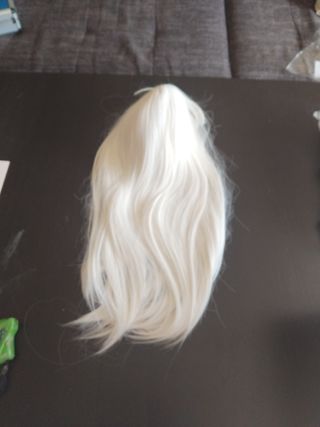 Peluca blanca larga