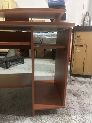 Escritorio madera marrón