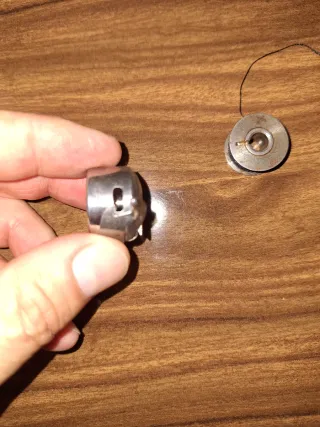 Máquina coser antigua Griztner