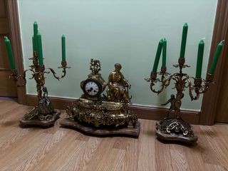 Orologio da tavolo Triptych + lampadari