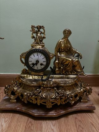 Orologio da tavolo Triptych + lampadari