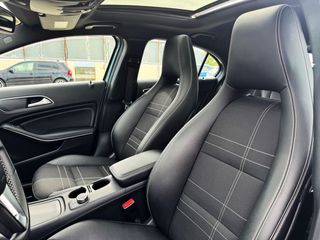 Mercedes Clase A 180 CDI AUTOMÁTICO con TECHO SOLAR, CUERO MIXTO... 