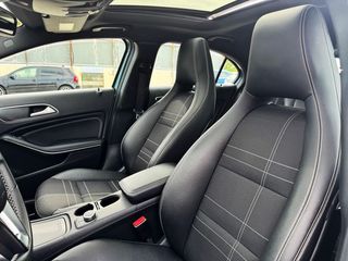 Mercedes Clase A 180 CDI AUTOMÁTICO con TECHO SOLAR, CUERO MIXTO...