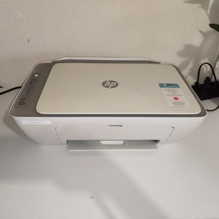 Impresora HP Deskjet 2720 - Gris/Blanca