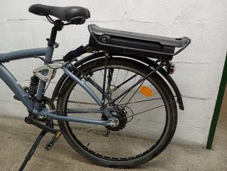 Bicicleta elettrica Decathlon. Modello Helmet ST