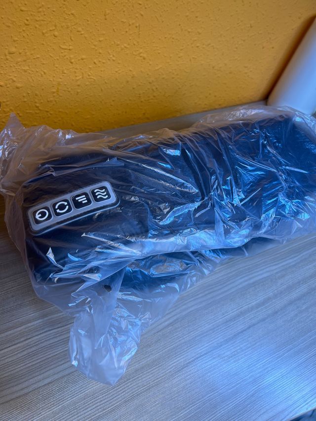 Massaggiatore per collo impastante