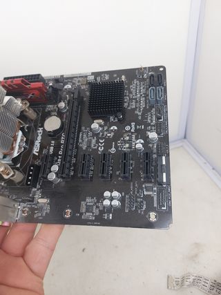 Placa base ASRock