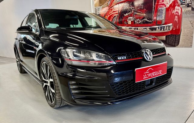 VOLLSWAGEN GOLF GTI 2.0 TSI PERFORMANCE