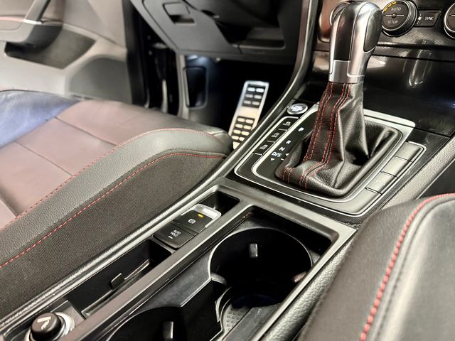 VOLLSWAGEN GOLF GTI 2.0 TSI PERFORMANCE