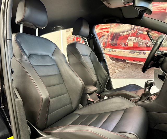 VOLLSWAGEN GOLF GTI 2.0 TSI PERFORMANCE
