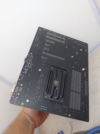 Placa base Gigabyte GA-F2A88XM-D3H