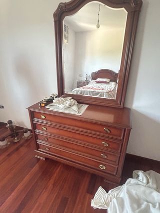 Cómoda madera 5 cajones