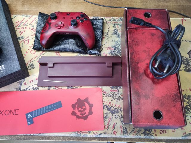 Xbox One Gears of War 4 - Controller rosso