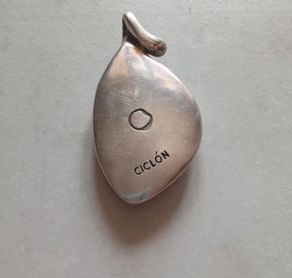 Collar Ciclón 