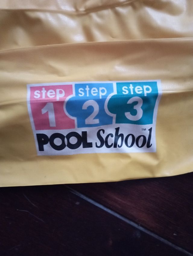 Flotador antivuelco Bebé Pool School