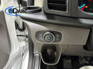 FORD TRANSIT CUSTOM KOMBI 2.0 TDC 130CV 9PL FT320 