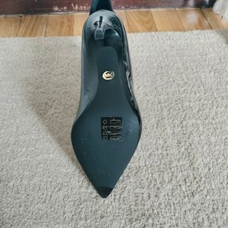 Tacones Michael Kors negros