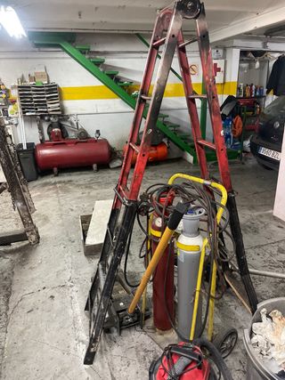 Instalaciones taller mecánico por cierre 