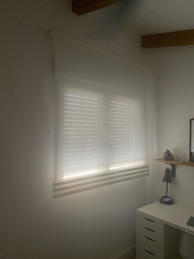 Estor enrollable blancos 150x250