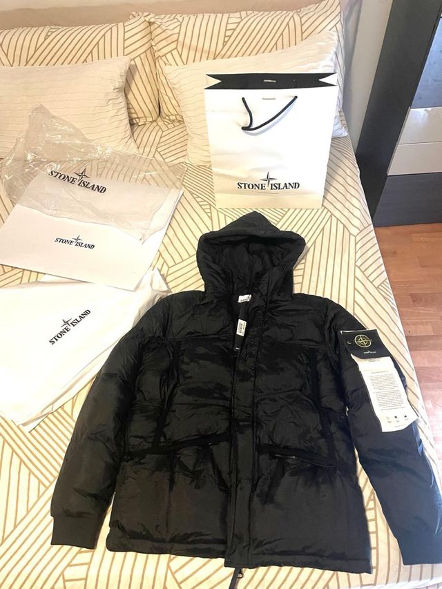 Chaqueta Stone Island negra