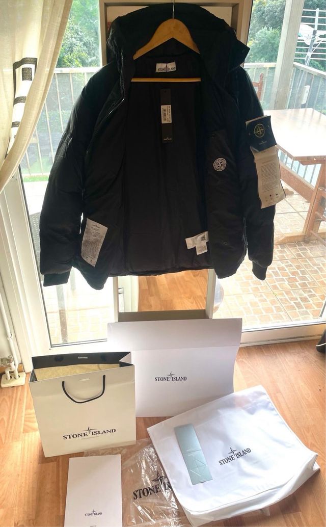 Chaqueta Stone Island negra