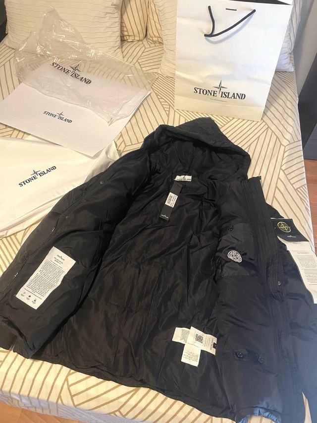 Chaqueta Stone Island negra