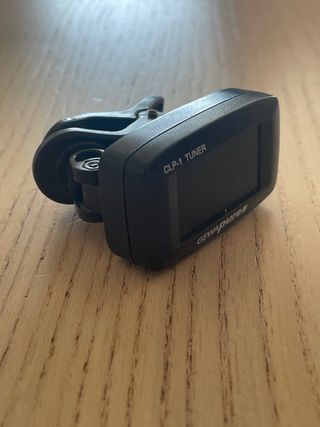 Guitarra clásica + afinador