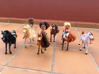 Spirit Rescue: Caballos & Muñecas