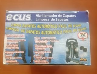 Set limpiador de zapatos Ecus. 