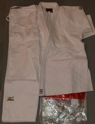Judogi Mizuno Yusho - Bianco - Tg. 05