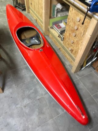 Piragua fibra vidrio roja