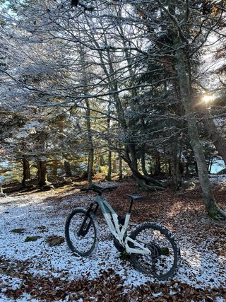 Bicicleta eléctrica Unno Mith S1 2024