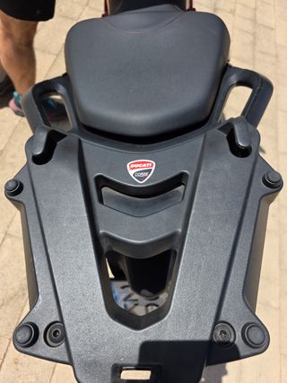 Ducati Multistrada 1200 PIKES PEAK.