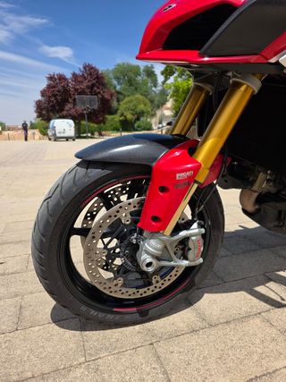 Ducati Multistrada 1200 PIKES PEAK.