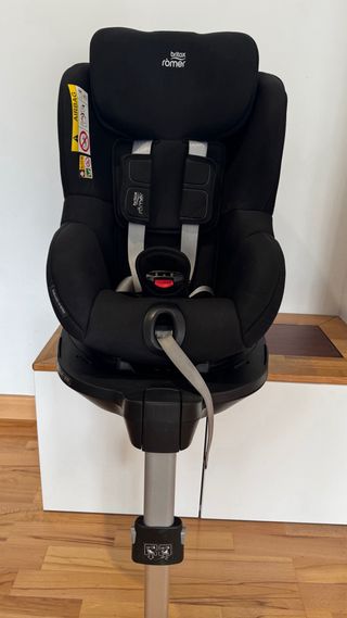 Britax Römer Dualfix M iSize