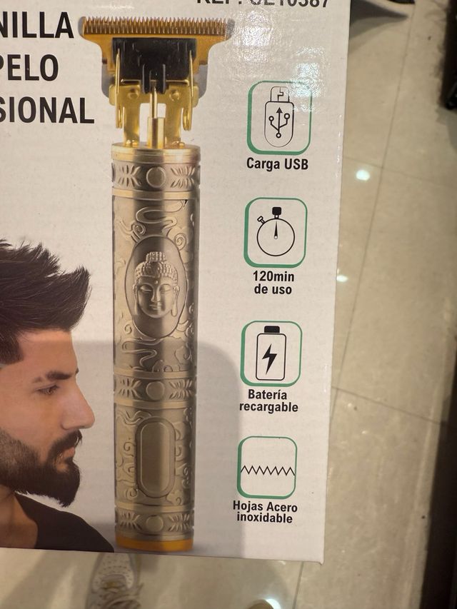 MAQUINA DE AFEITAR DORADA