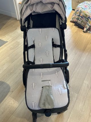 Mini Buggy Snap Easywalker Gris. REGALO colchoneta
