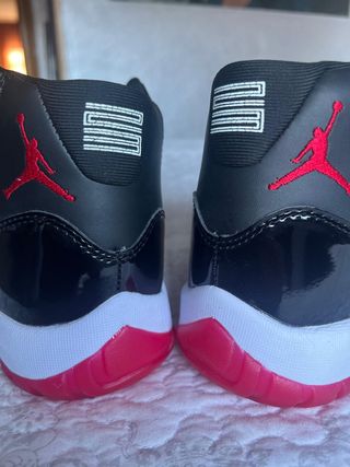 Nike Air Jordan 11 Retro - 44