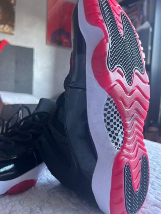 Nike Air Jordan 11 Retro - 44