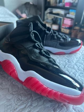 Nike Air Jordan 11 Retro - 44