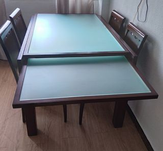 Mesa extensible + 4 sillas - madera y cristal 
