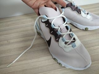 Zapatillas Nike React Mujer - Beige Rosa