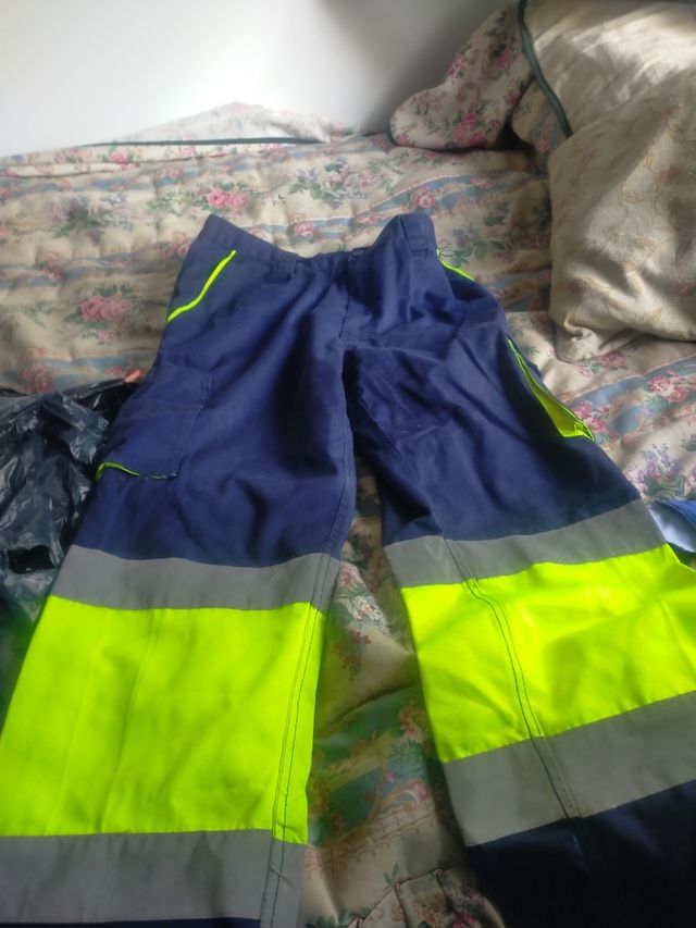 Pantalones trabajo talla 44